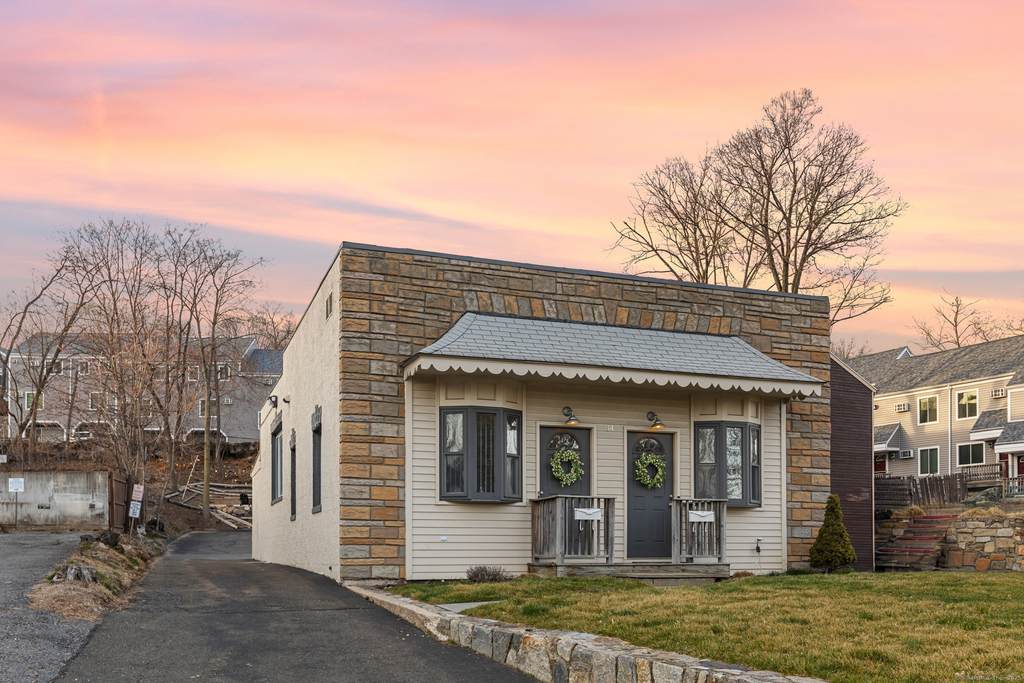 34 Dr Martin Luther King Jr Drive - Photo 1