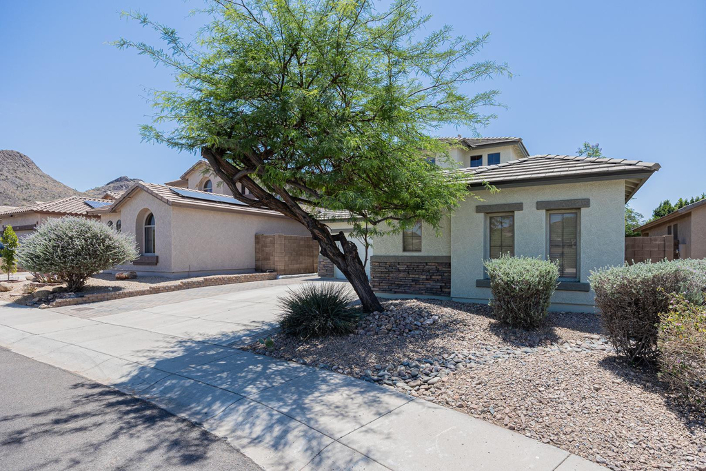 6539 W Jomax Road - Photo 1
