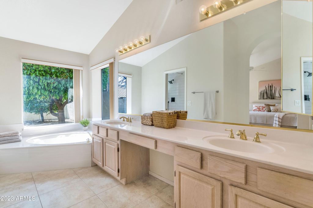 9013 W Kerry Lane - Photo 14