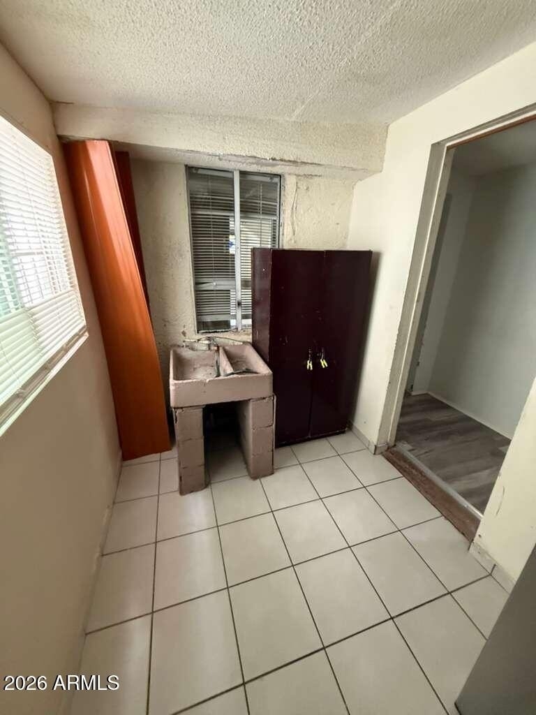 834 E 5th Street - Photo 17