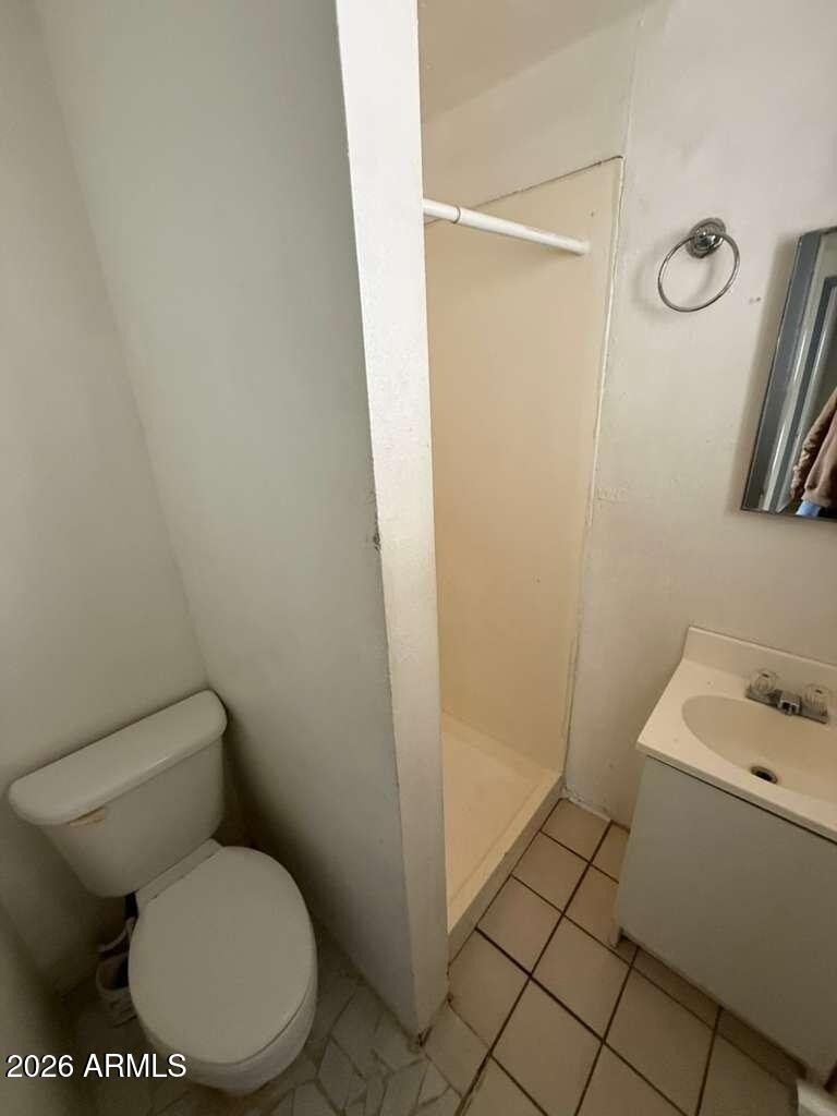 834 E 5th Street - Photo 16