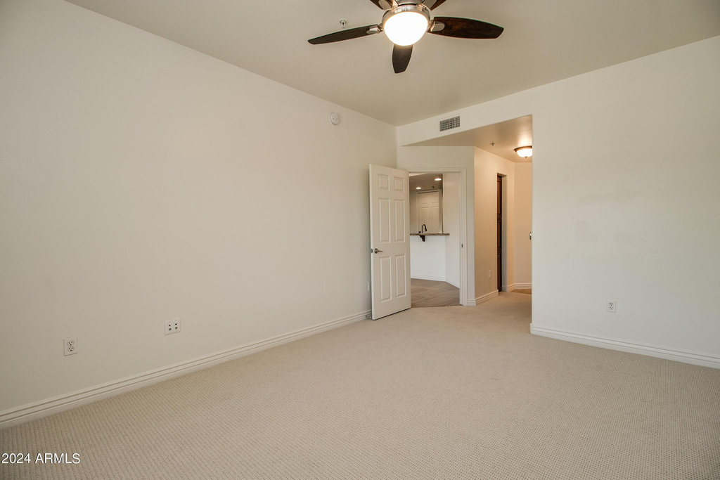 5450 E Deer Valley Drive - Photo 15