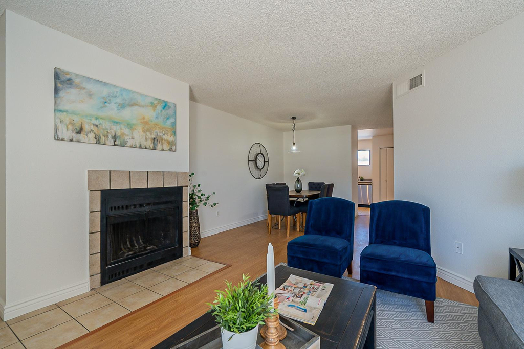 11640 N 51st Avenue - Photo 5