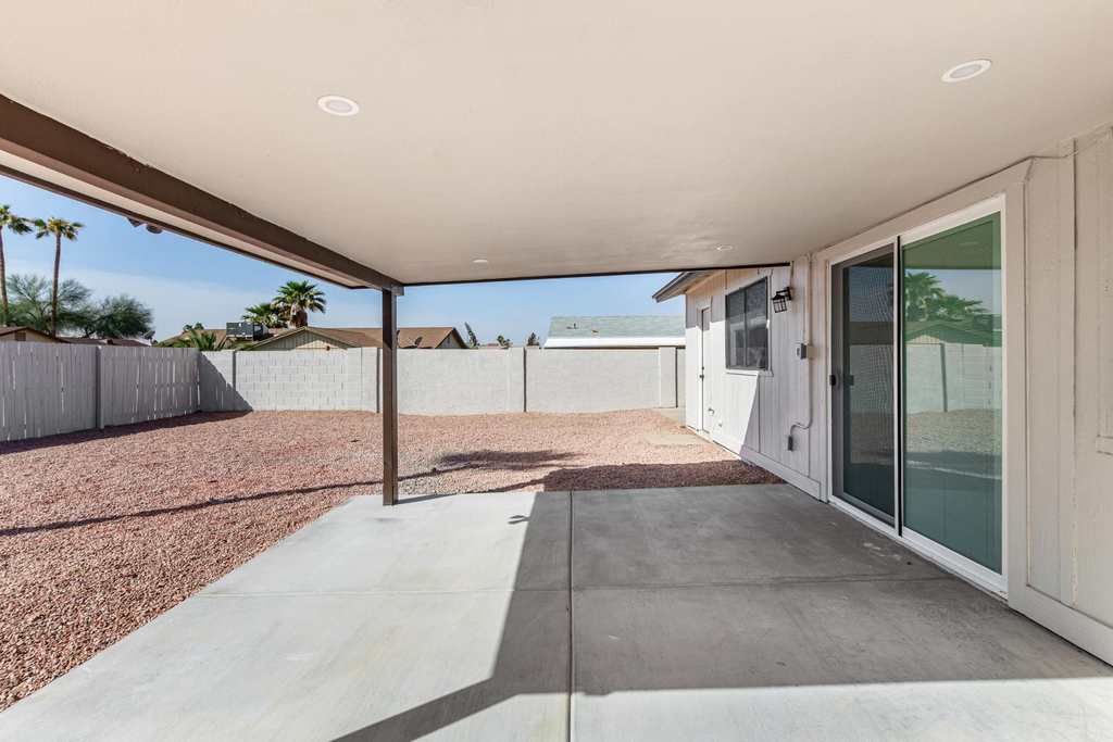 7027 W Palo Verde Avenue - Photo 17