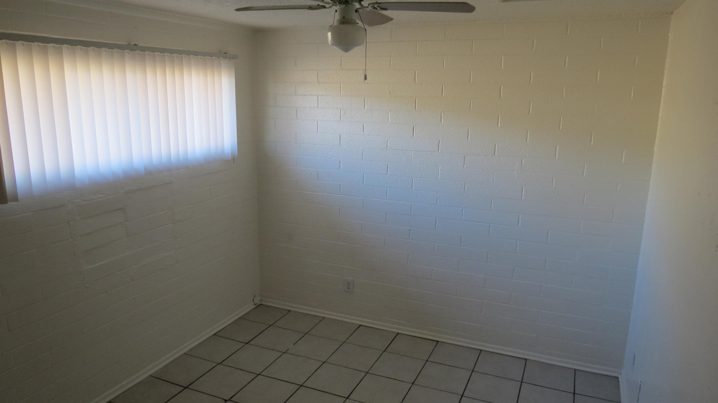 4329 N Longview Avenue - Photo 7