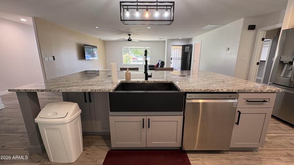 4422 W Greenway Road - Photo 15