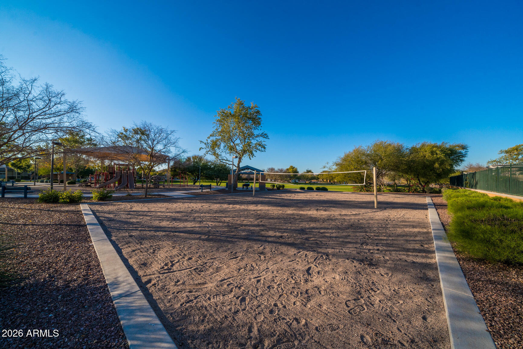 2681 E Hampton Lane - Photo 87