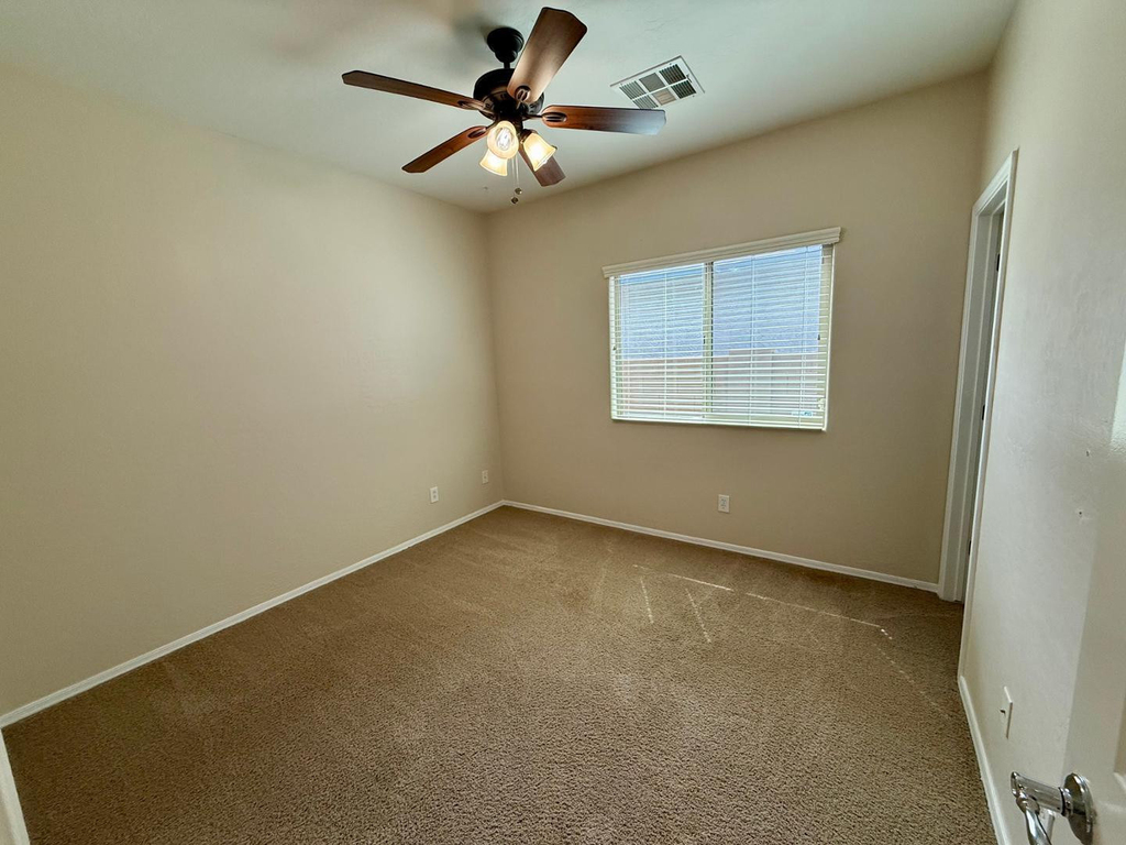1929 W Black Hill Road - Photo 19