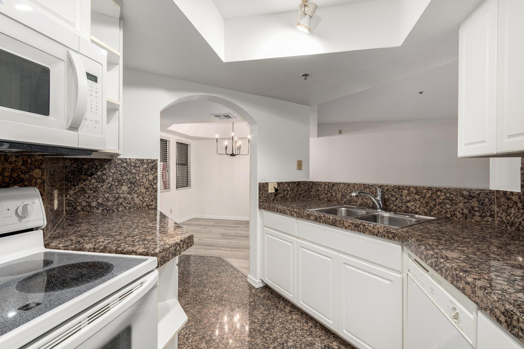5104 N 32nd Street - Photo 55