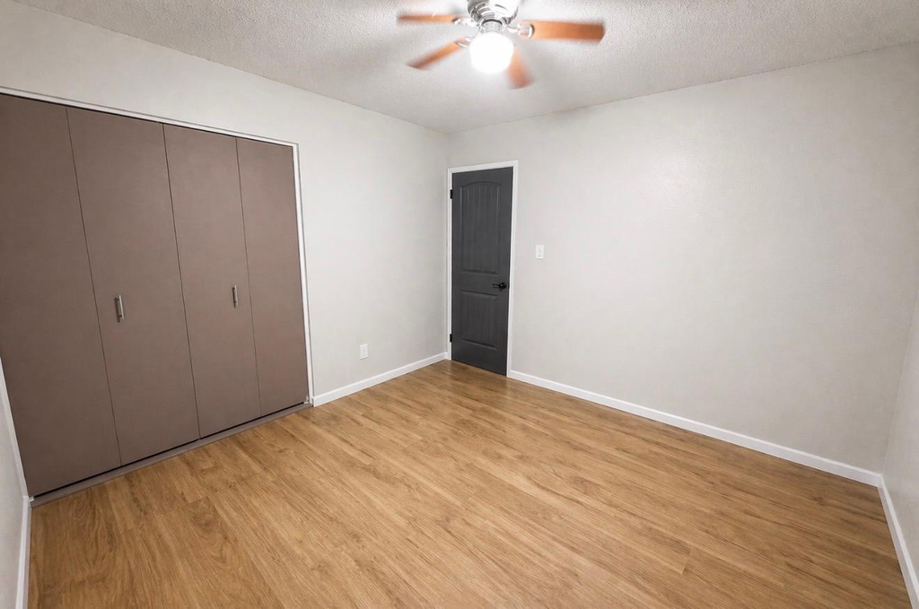 1237 E Riviera Drive - Photo 11