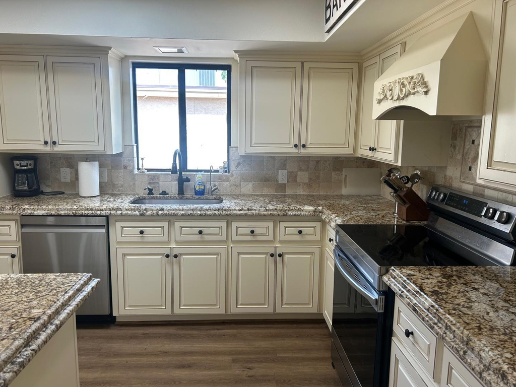 9554 E Fairway Boulevard - Photo 6