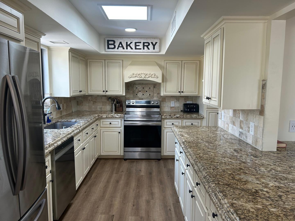 9554 E Fairway Boulevard - Photo 5