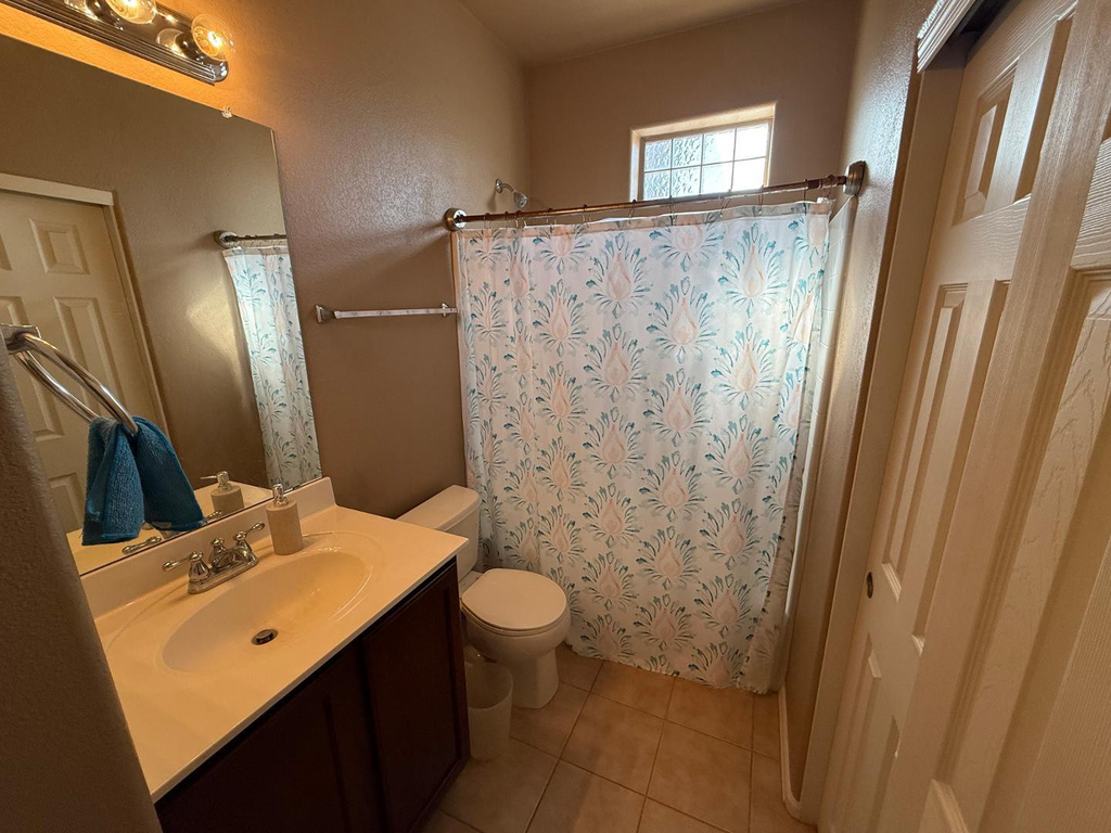 900 S 94th Street - Photo 14