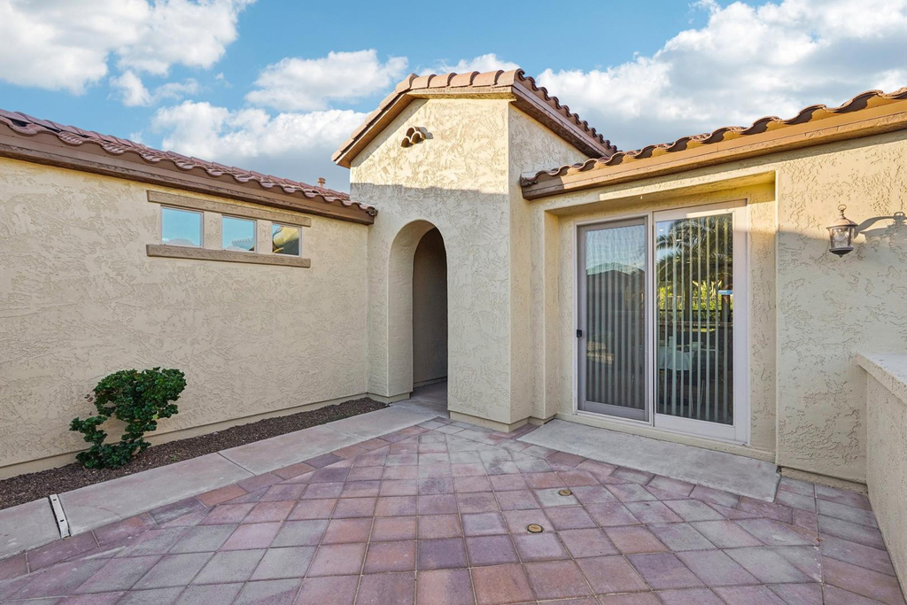 12600 W Rosewood Lane - Photo 2
