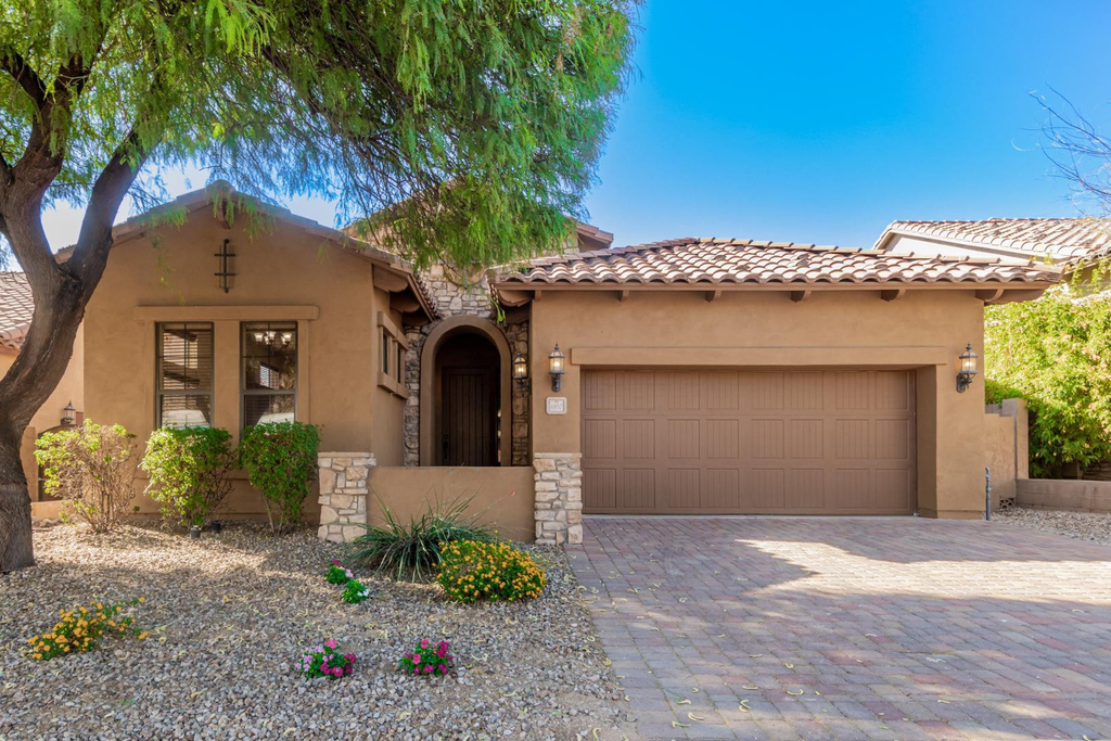6850 E Pearl Street - Photo 2