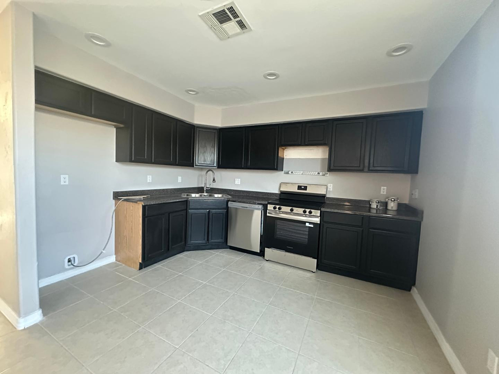 1714 S 5th Street - Photo 12