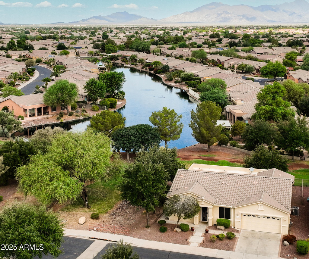 42348 W Fountainhead Street - Photo 2