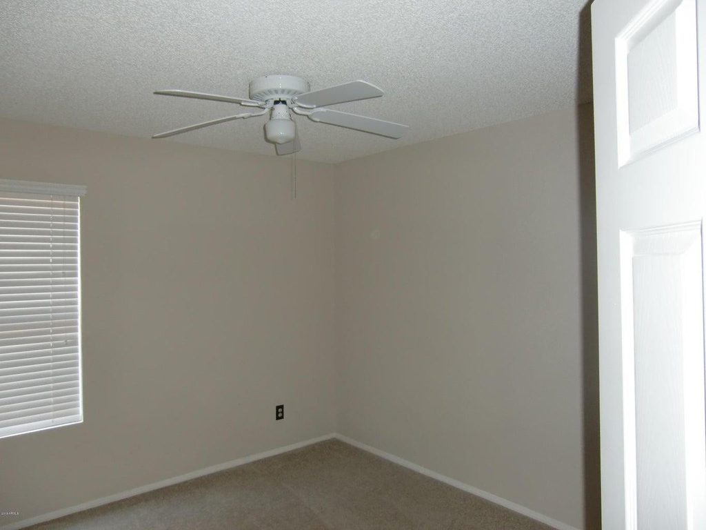 3305 E Wildwood Drive - Photo 10