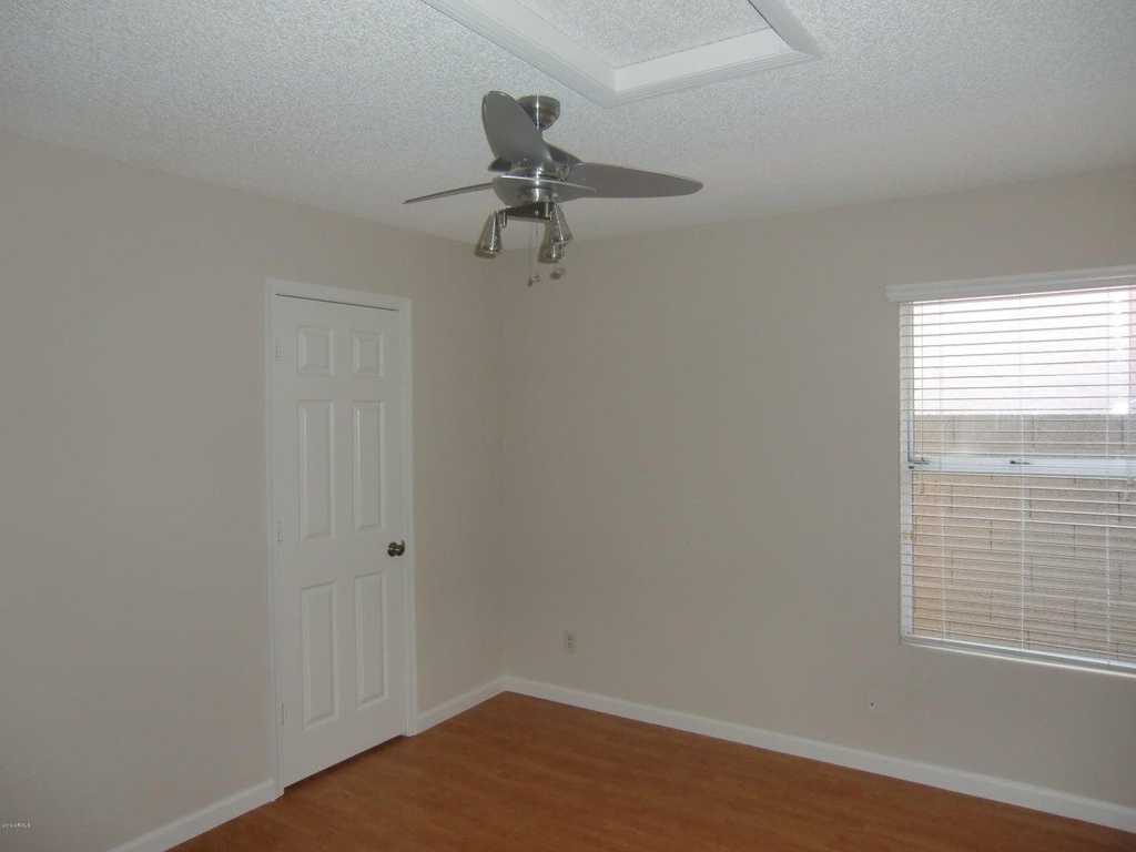 3305 E Wildwood Drive - Photo 11