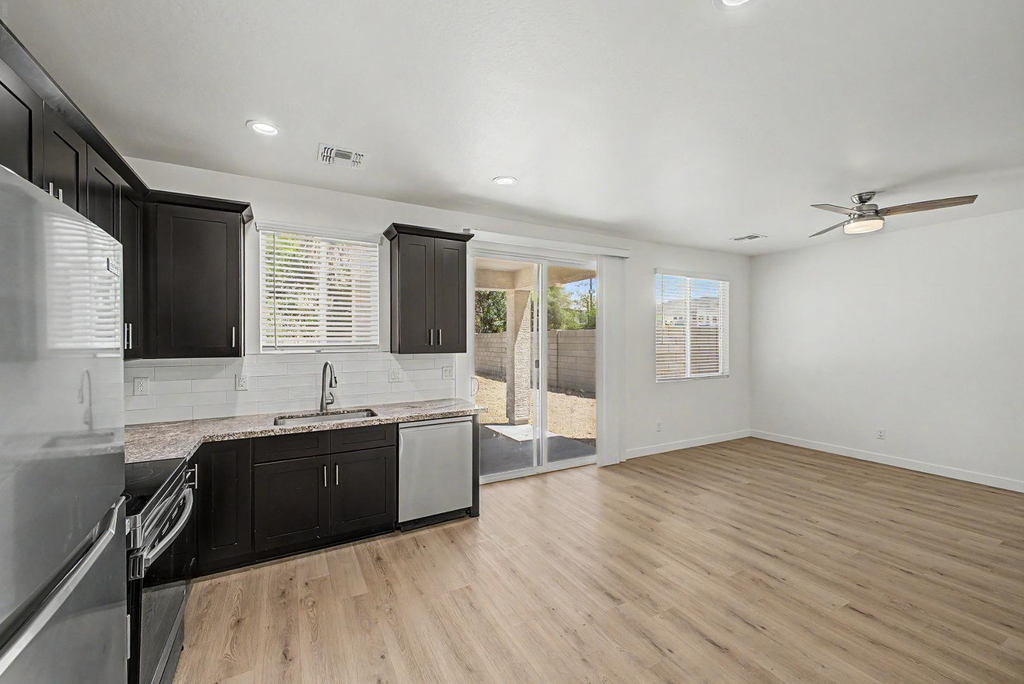 105 W Latona - Photo 14