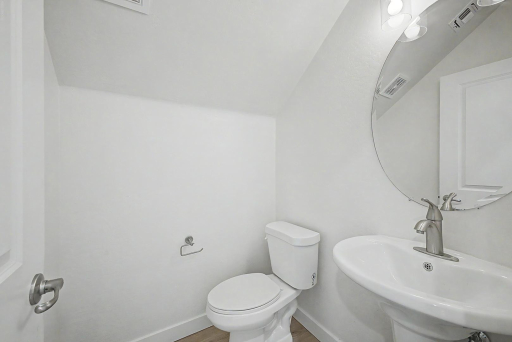 105 W Latona - Photo 17