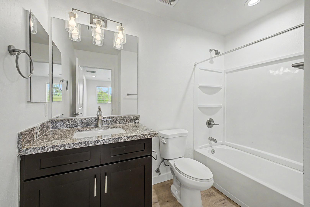 105 W Latona - Photo 27