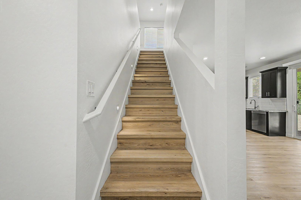 105 W Latona - Photo 33