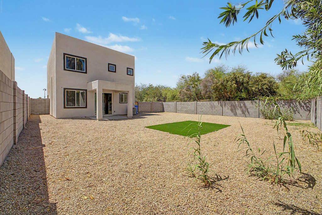 105 W Latona - Photo 44