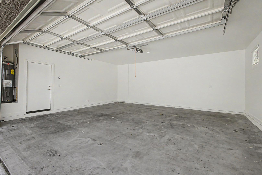 136 W Latona Road - Photo 38
