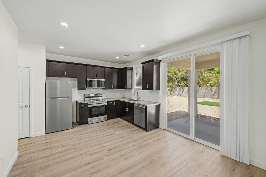 136 W Latona Road - Photo 9