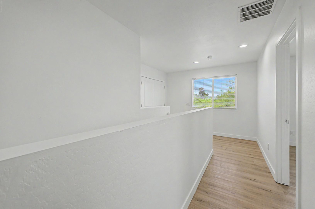 136 W Latona Road - Photo 32