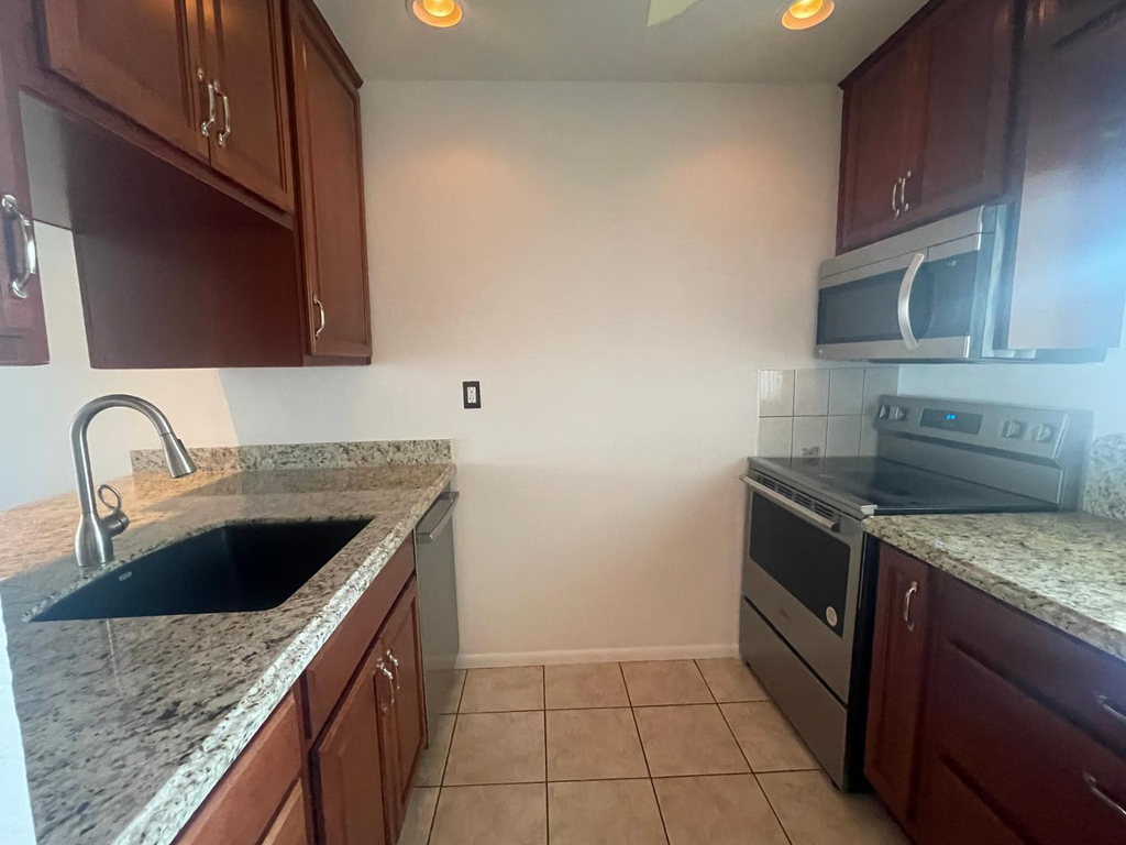 7436 E Chaparral Road - Photo 3