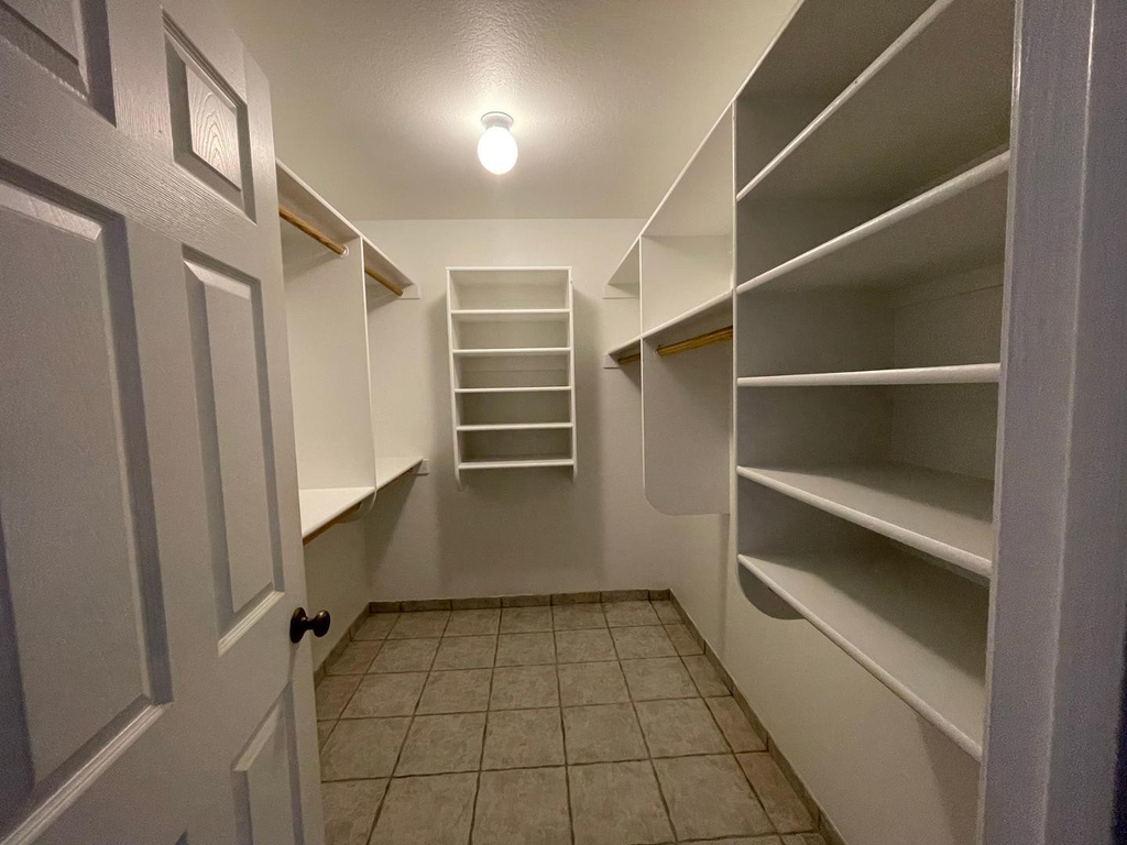 21611 N 48th Place - Photo 18