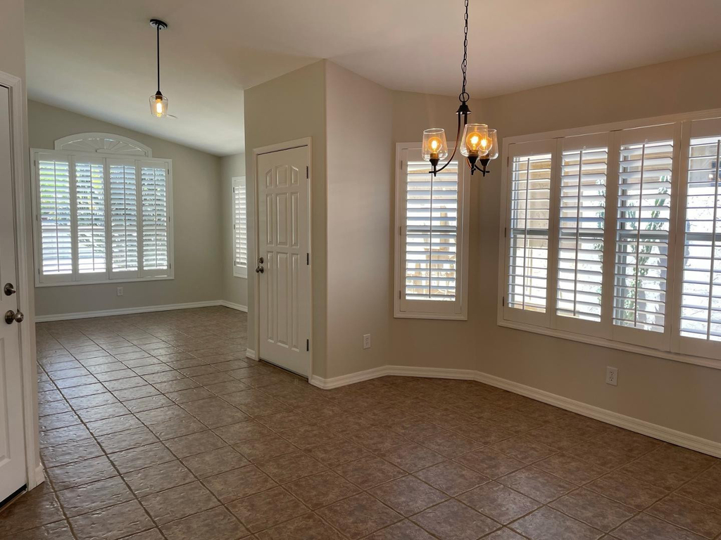 21611 N 48th Place - Photo 3