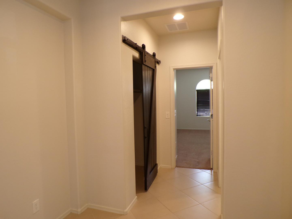 844 Tiablanca Road - Photo 3