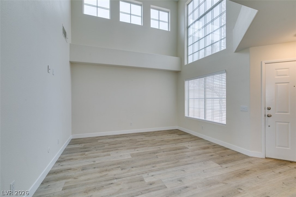 7804 Amulet Street - Photo 3