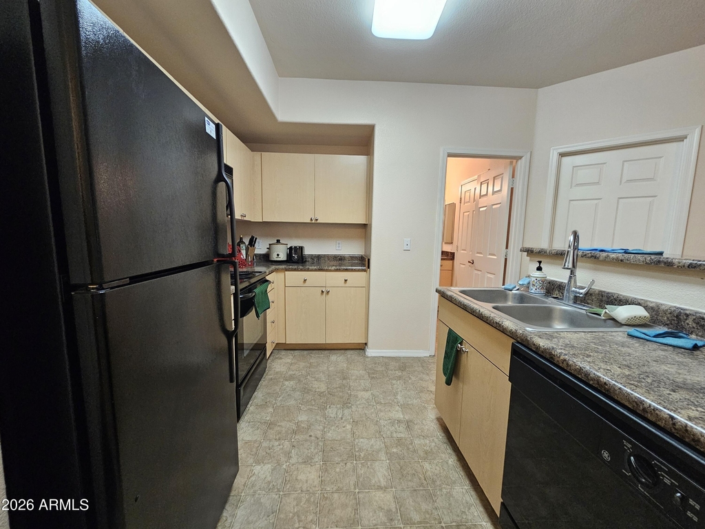 18416 N Cave Creek Road - Photo 4