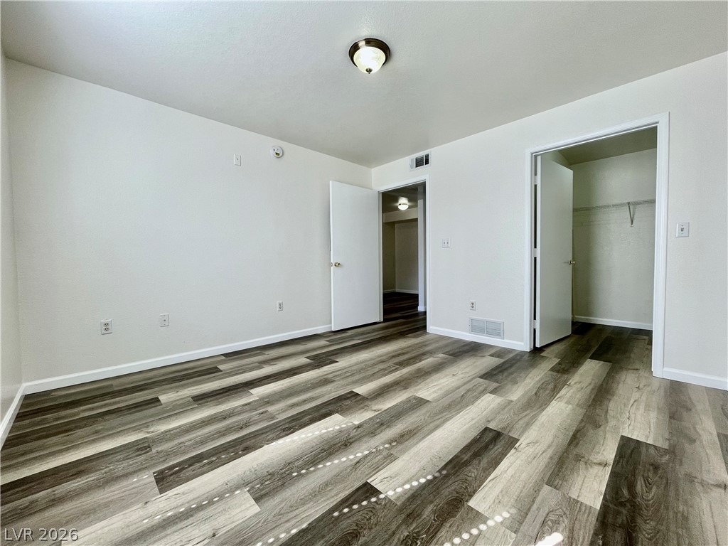 555 E Silverado Ranch Boulevard - Photo 9