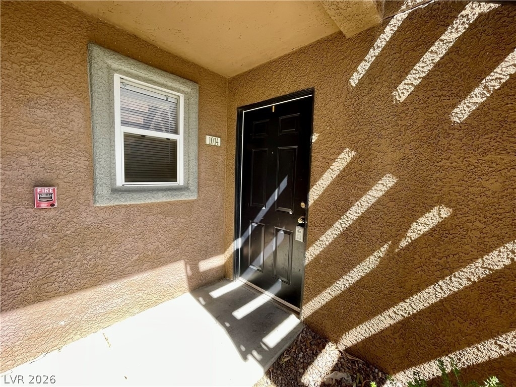555 E Silverado Ranch Boulevard - Photo 1