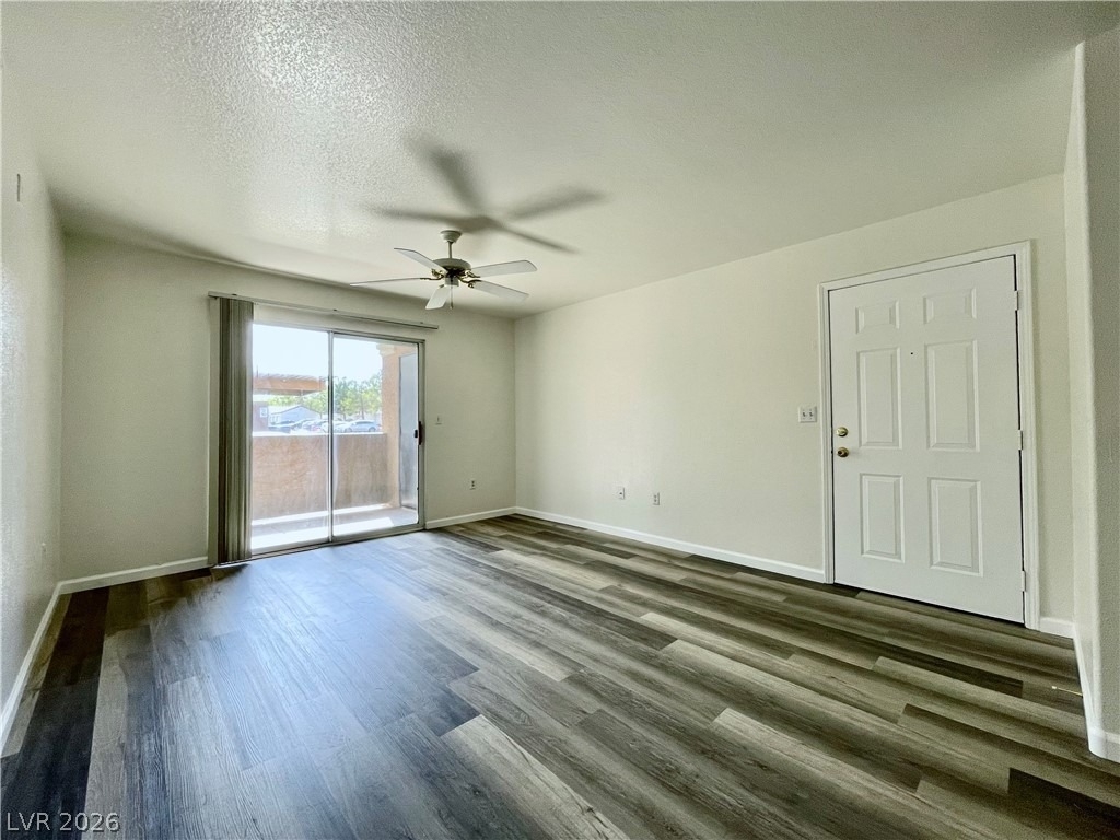 555 E Silverado Ranch Boulevard - Photo 5