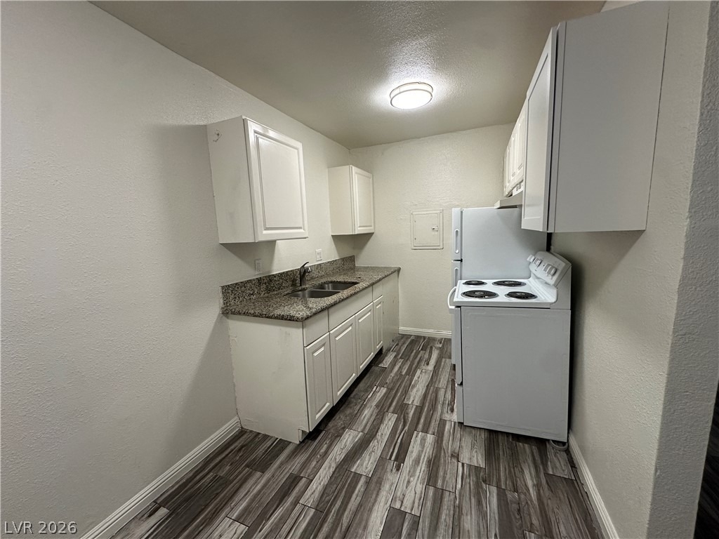 2105 Sunrise Avenue - Photo 7