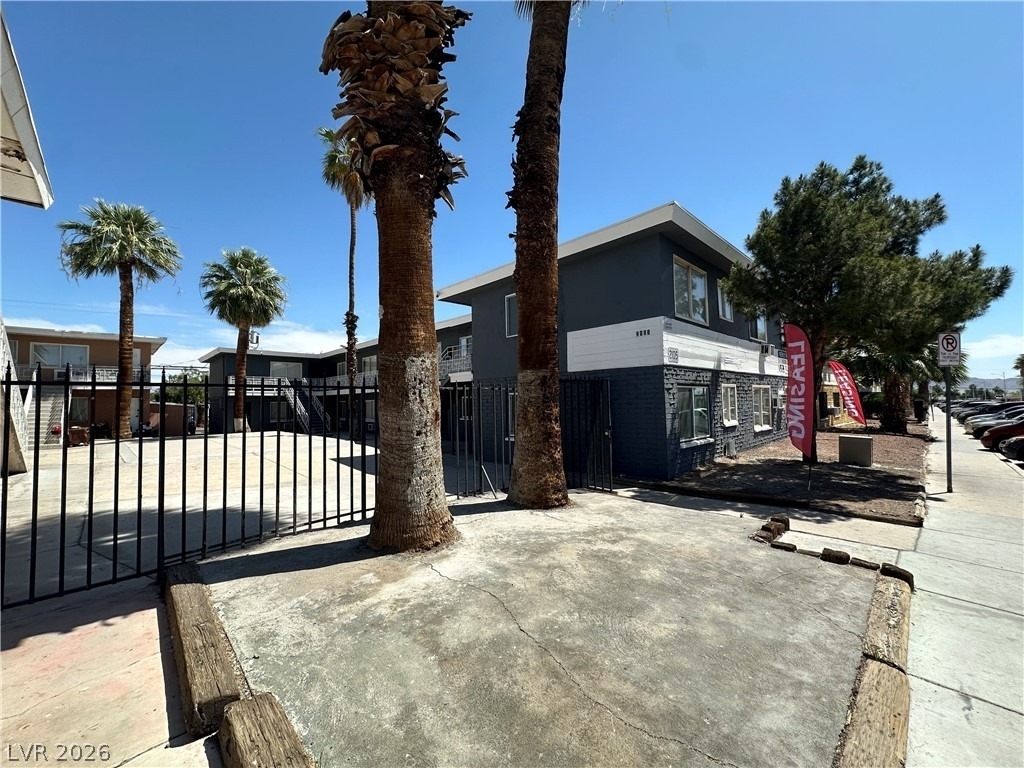 2105 Sunrise Avenue - Photo 0