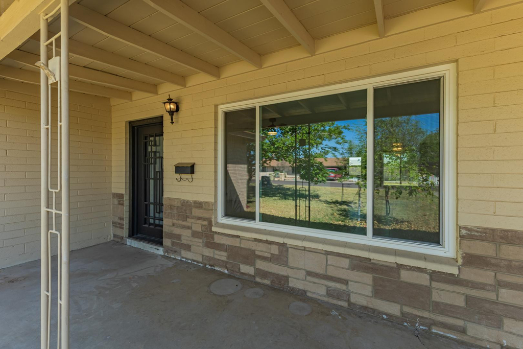 7733 N 60th Avenue - Photo 6