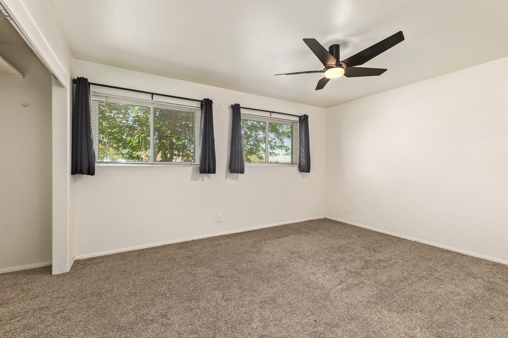 7733 N 60th Avenue - Photo 14