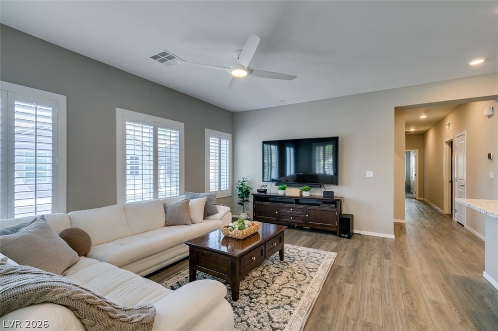 544 Teovani Street - Photo 13