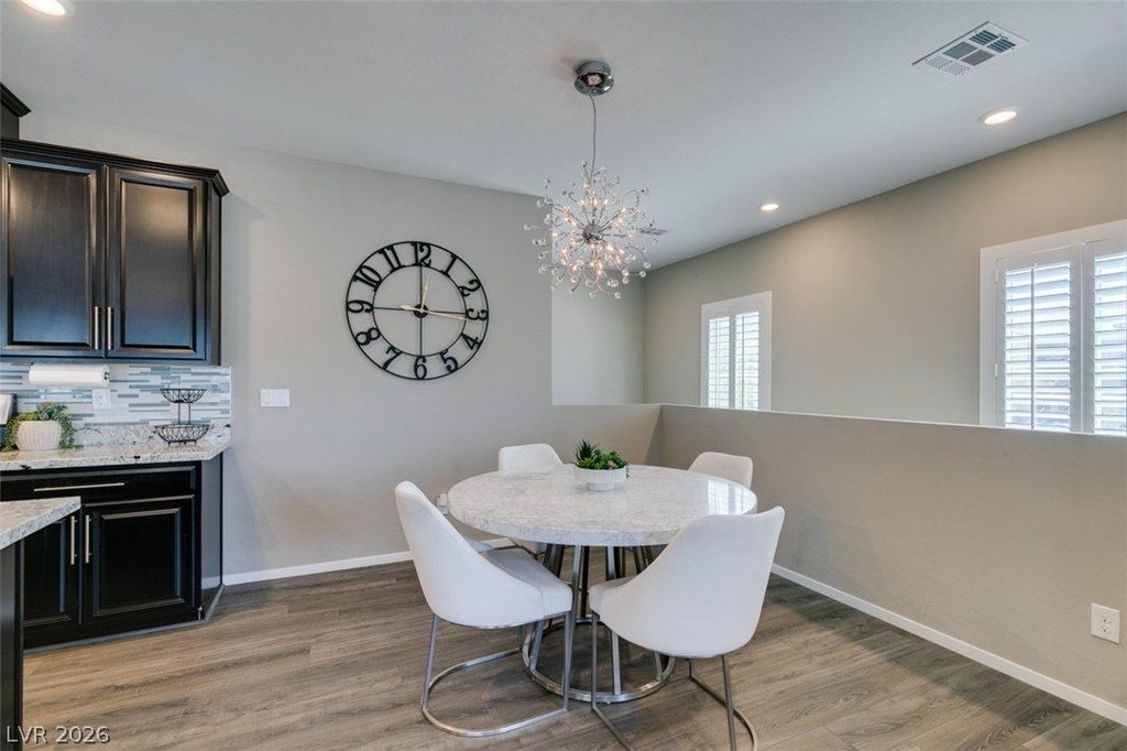 544 Teovani Street - Photo 7