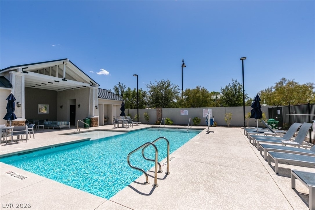 544 Teovani Street - Photo 44