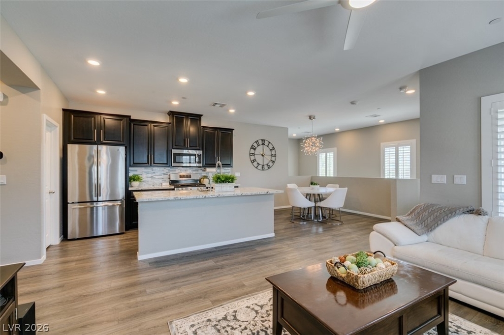 544 Teovani Street - Photo 21