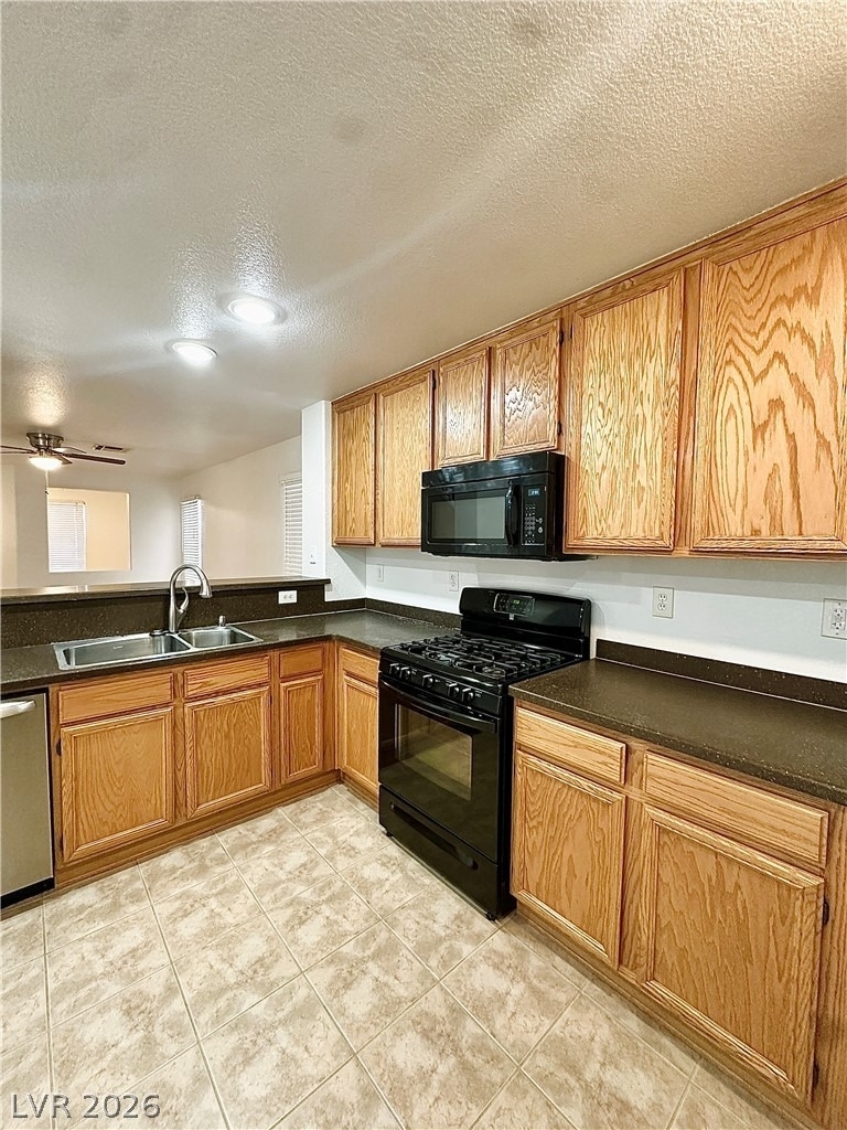 711 Iron Bridge Street - Photo 11