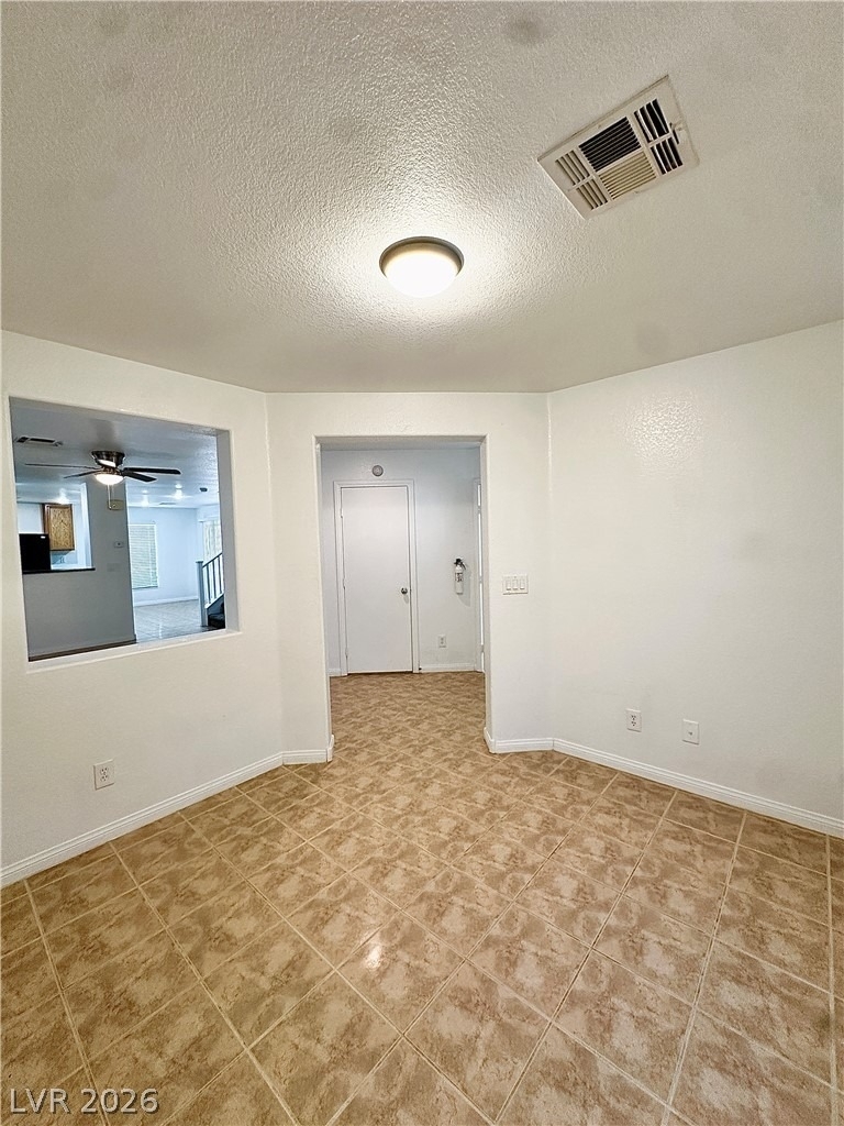711 Iron Bridge Street - Photo 4